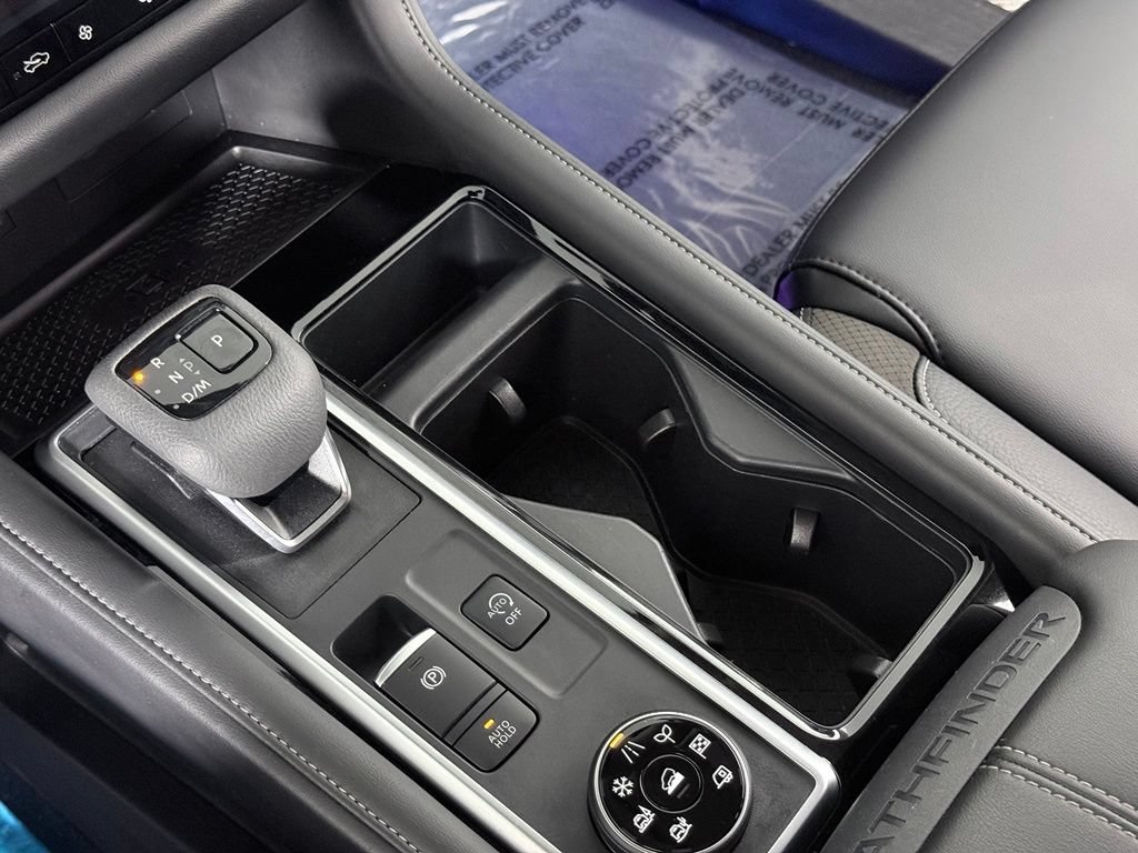 Certified 2025 Nissan Pathfinder SL AWD/4WD image 18