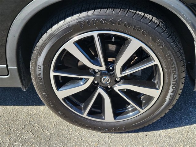 Used 2018 Nissan Rogue SL w/ Premium Package image 7