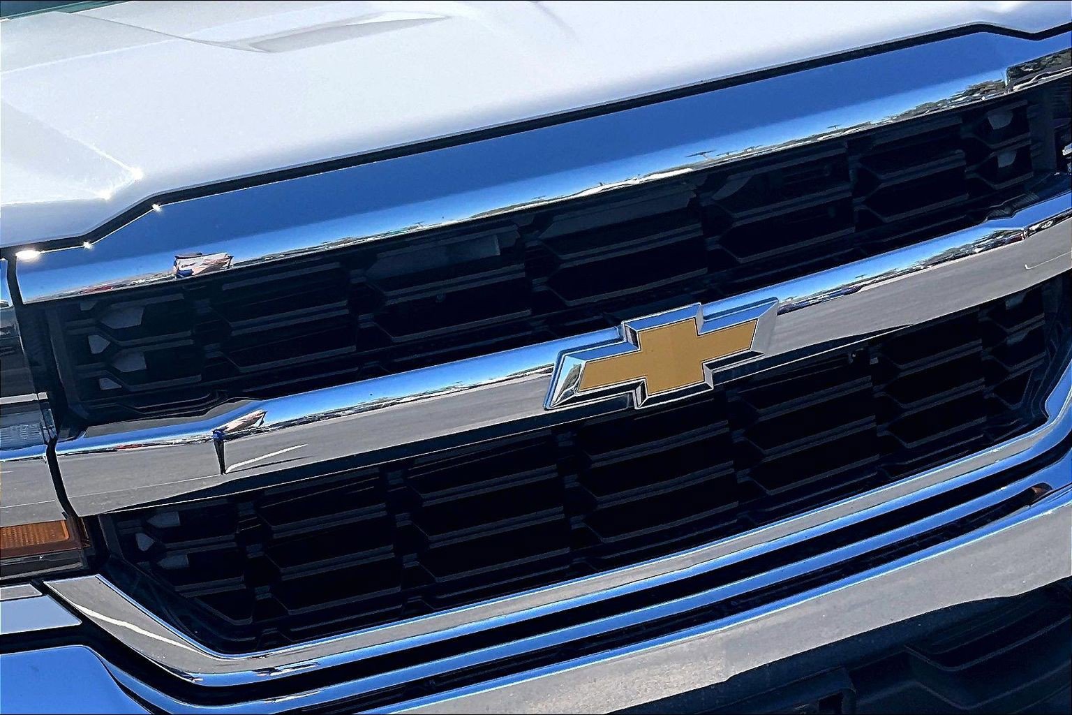 Used 2017 Chevrolet Silverado 1500 LT w/ All Star Edition RWD image 23