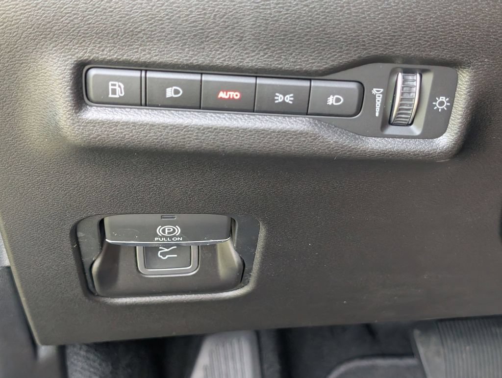 New 2026 Jeep Cherokee Limited AWD/4WD image 14