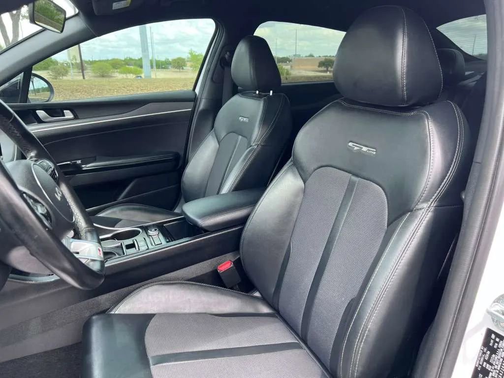 Used 2022 Kia K5 GT-Line FWD image 12
