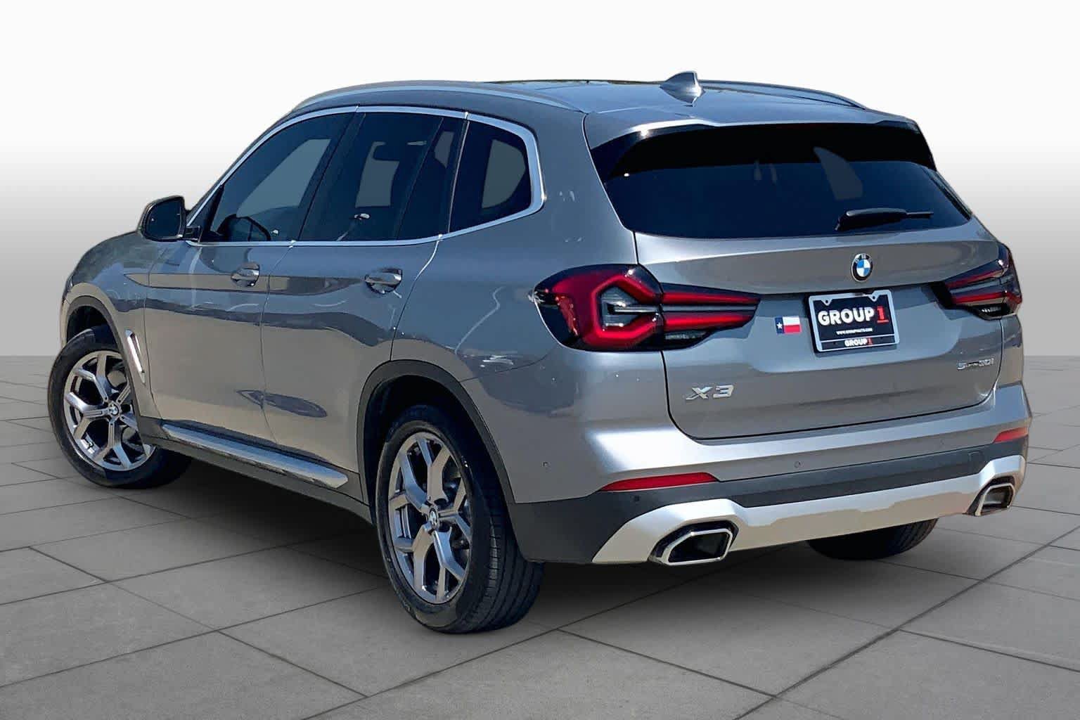 Used 2024 BMW X3 sDrive30i w/ Premium Package w/ZPA RWD image 12