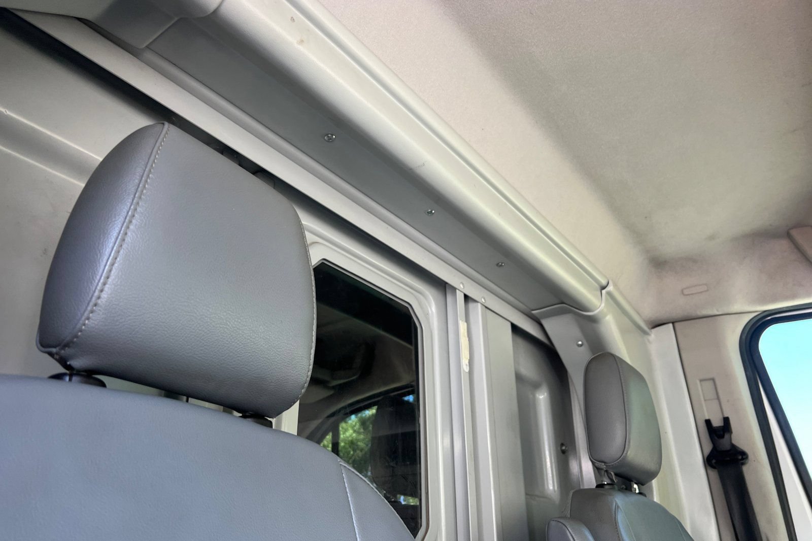 Used 2017 Ford Transit 350 138 RWD image 16
