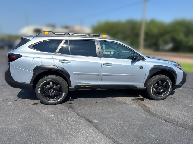 Used 2024 Subaru Outback Wilderness AWD/4WD image 6