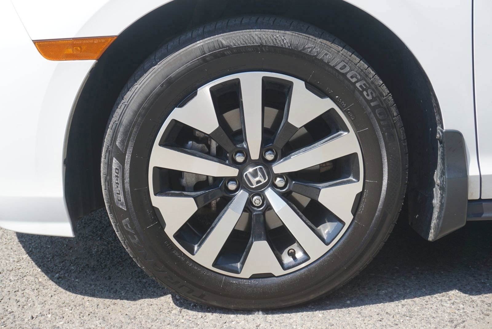 Used 2025 Honda Odyssey EX-L image 13