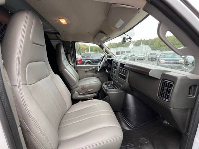 New 2025 Chevrolet Express 2500 w/ Driver Convenience Package image 15