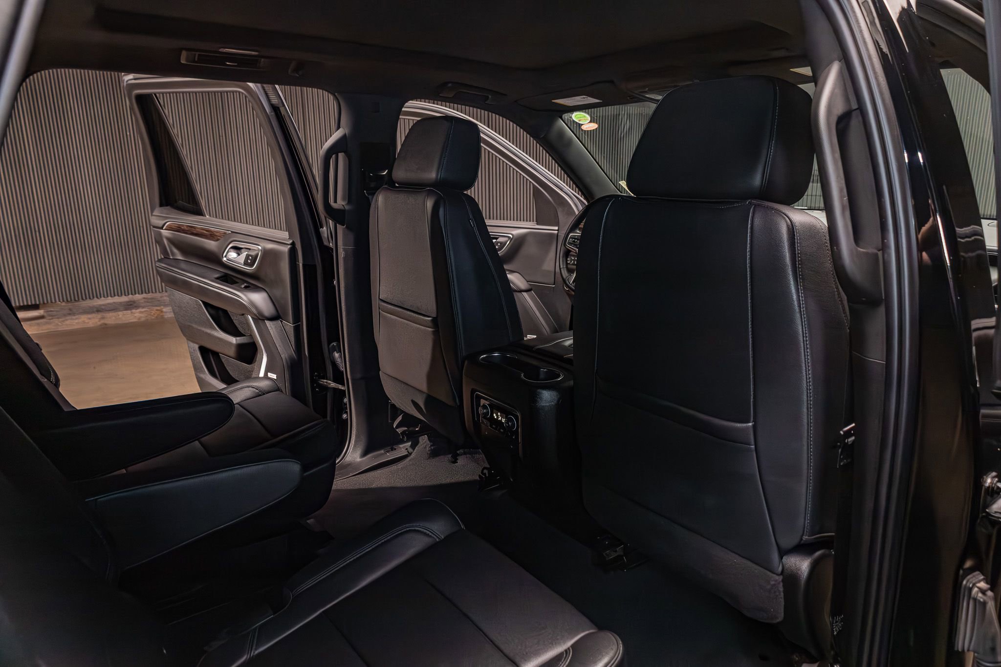 Used 2022 Chevrolet Tahoe Z71 w/ Luxury Package image 26