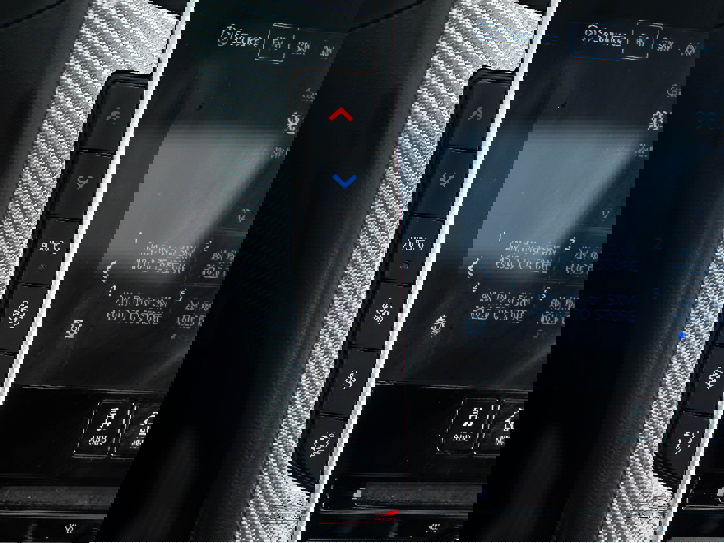 Used 2019 INFINITI Q60 Red Sport 400 w/ Proactive Package image 31