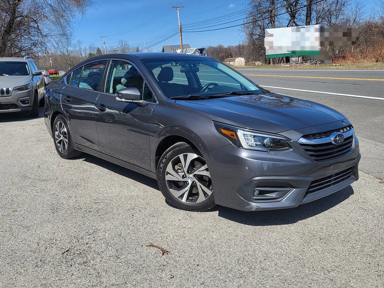 Used 2021 Subaru Legacy Premium image 2