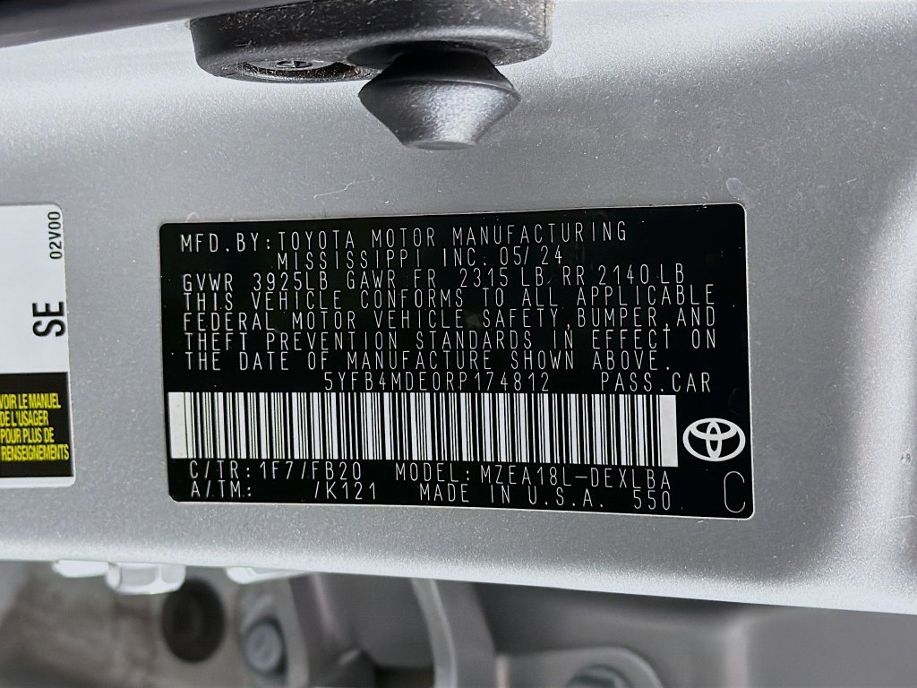 Used 2024 Toyota Corolla LE FWD image 29