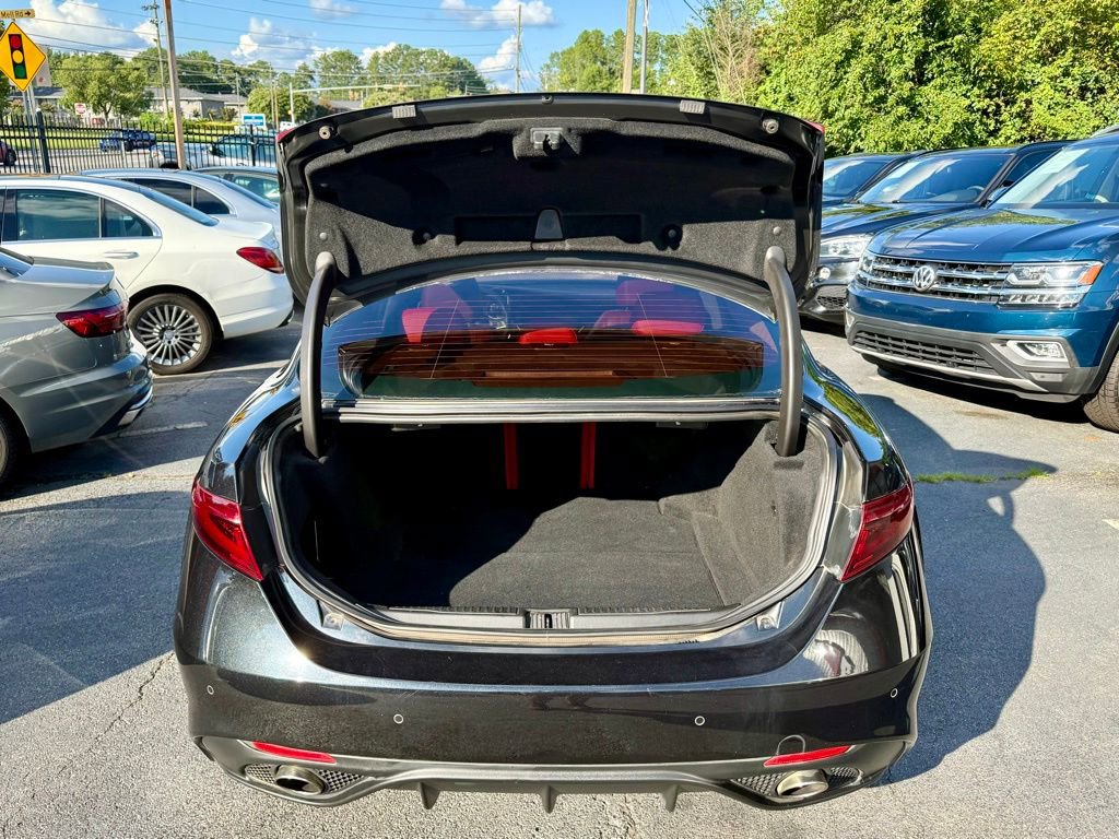 Used 2019 Alfa Romeo Giulia Ti Sport w/ Quick Order Package 22S Sport image 11