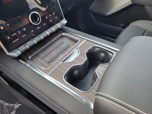 New 2025 GMC Sierra EV Denali image 18