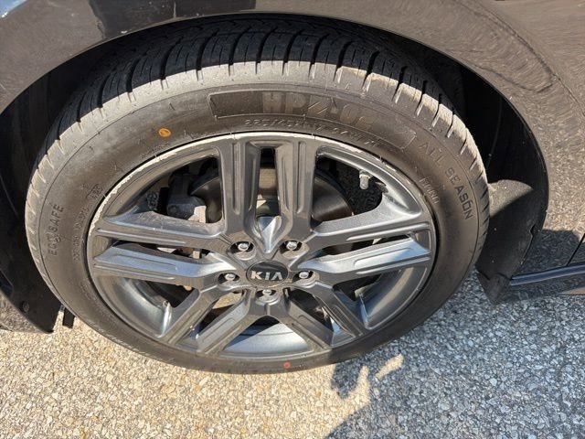 Used 2020 Kia Forte GT-Line w/ GT-Line Premium Package FWD image 10