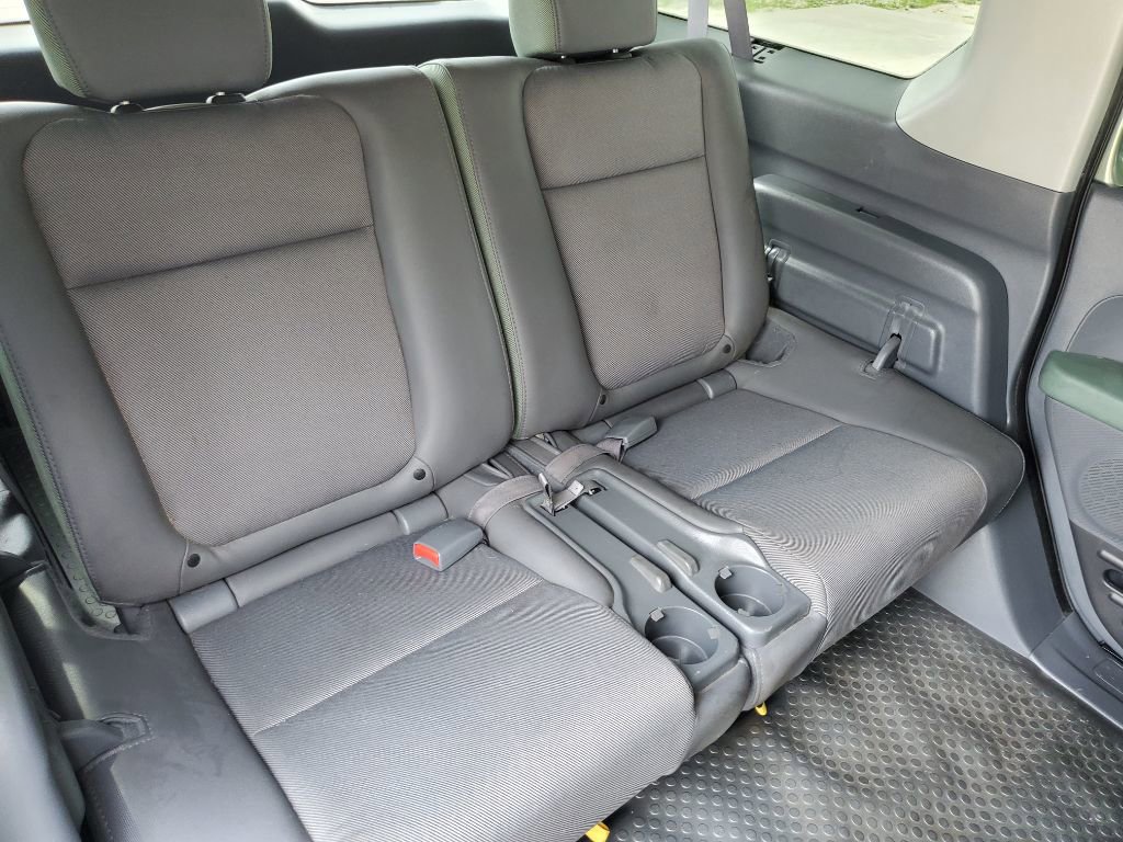 Used 2004 Honda Element EX image 28