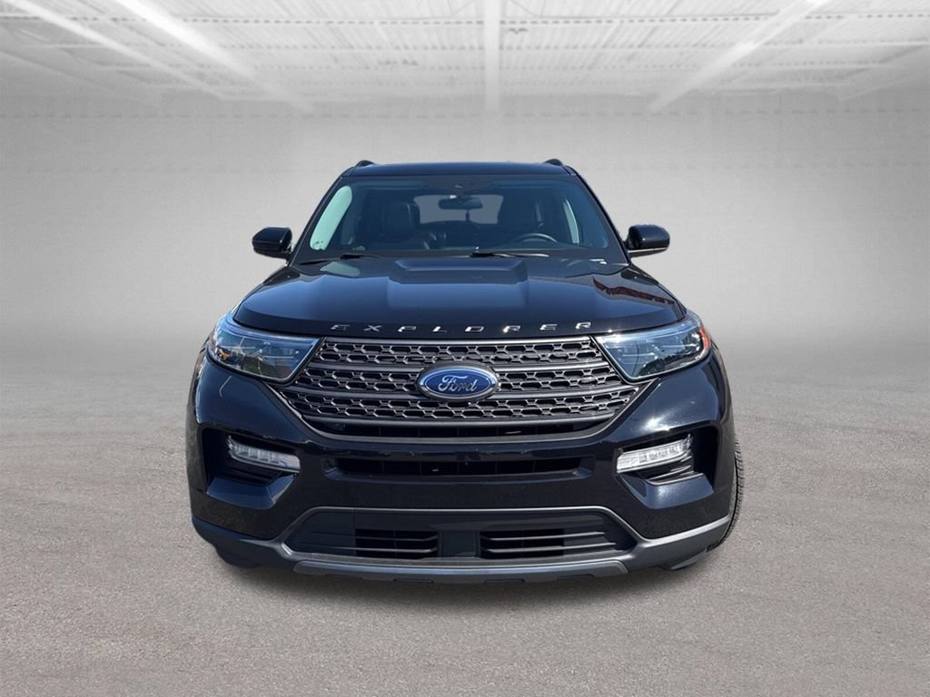 Certified 2023 Ford Explorer XLT w/ Equipment Group 202A AWD/4WD image 54