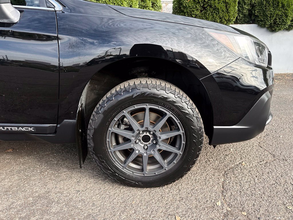 Used 2018 Subaru Outback 2.5i Premium AWD/4WD image 13