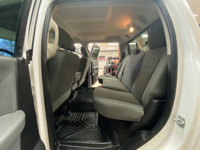 Used 2017 RAM 2500 SLT image 13