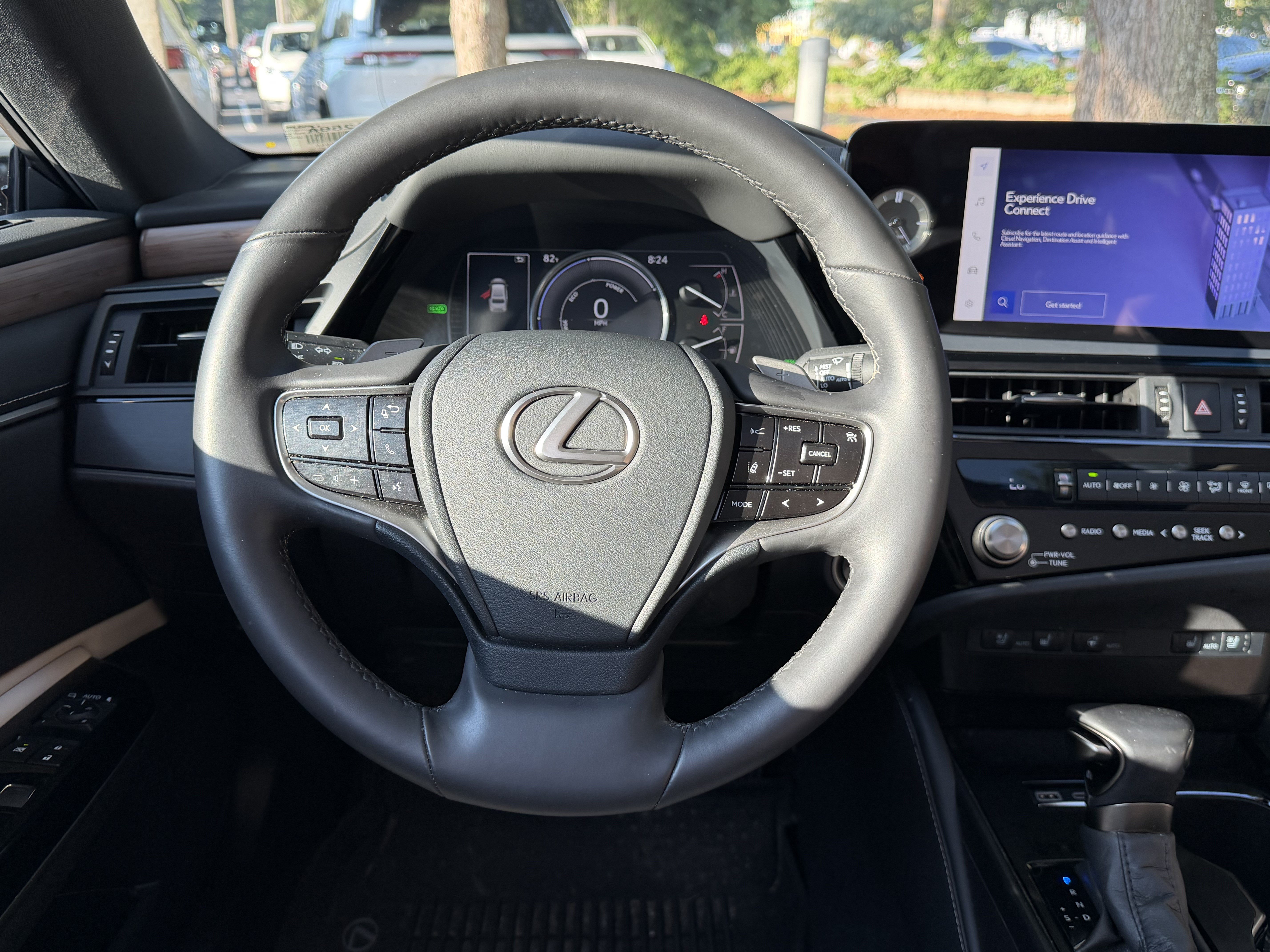 Used 2023 Lexus ES 300h w/ Premium Package FWD image 33