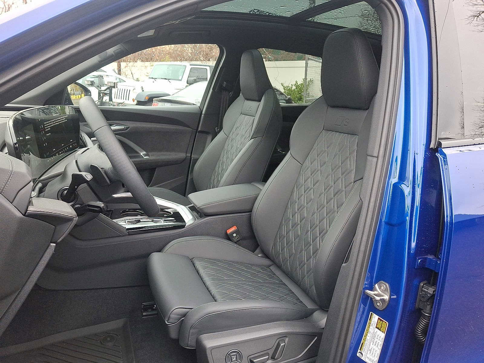 New 2025 Audi SQ5 Premium Plus image 14