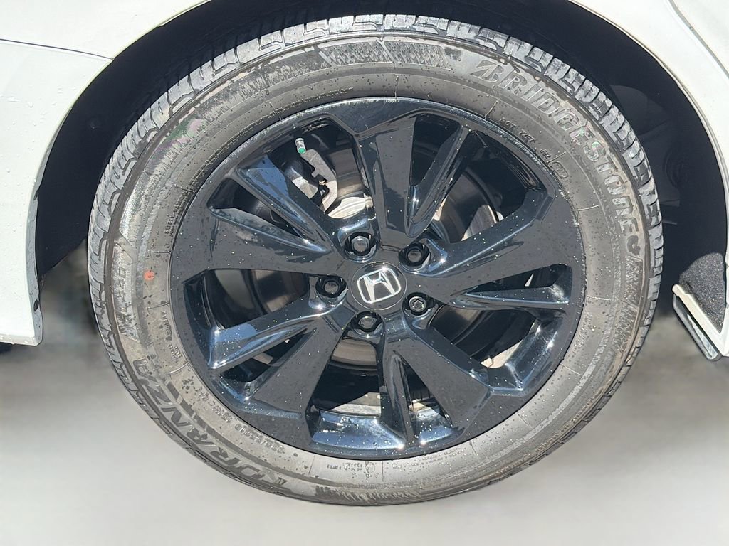 Used 2023 Honda Odyssey Sport image 10