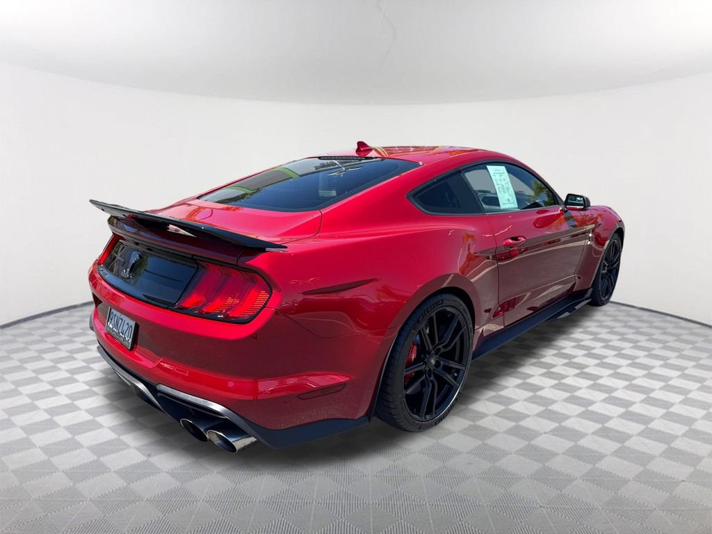 Used 2020 Ford Mustang Shelby GT500 w/ Technology Package RWD image 4