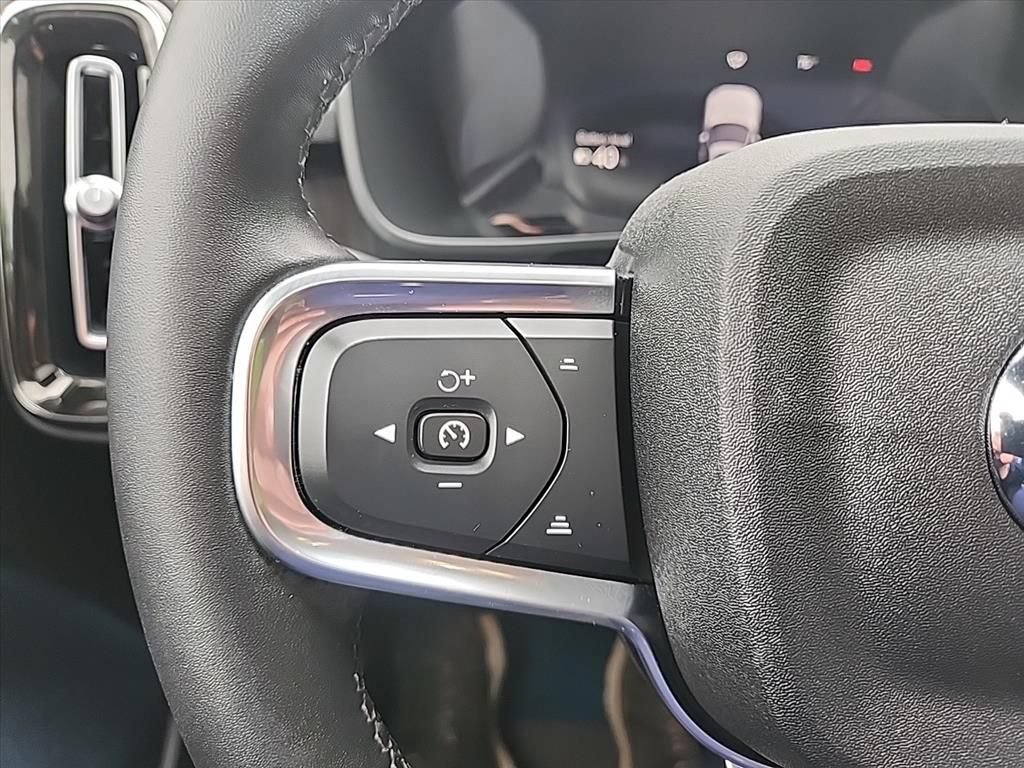 Certified 2023 Volvo XC40 Recharge Ultimate w/ Protection Package Premier AWD/4WD image 13