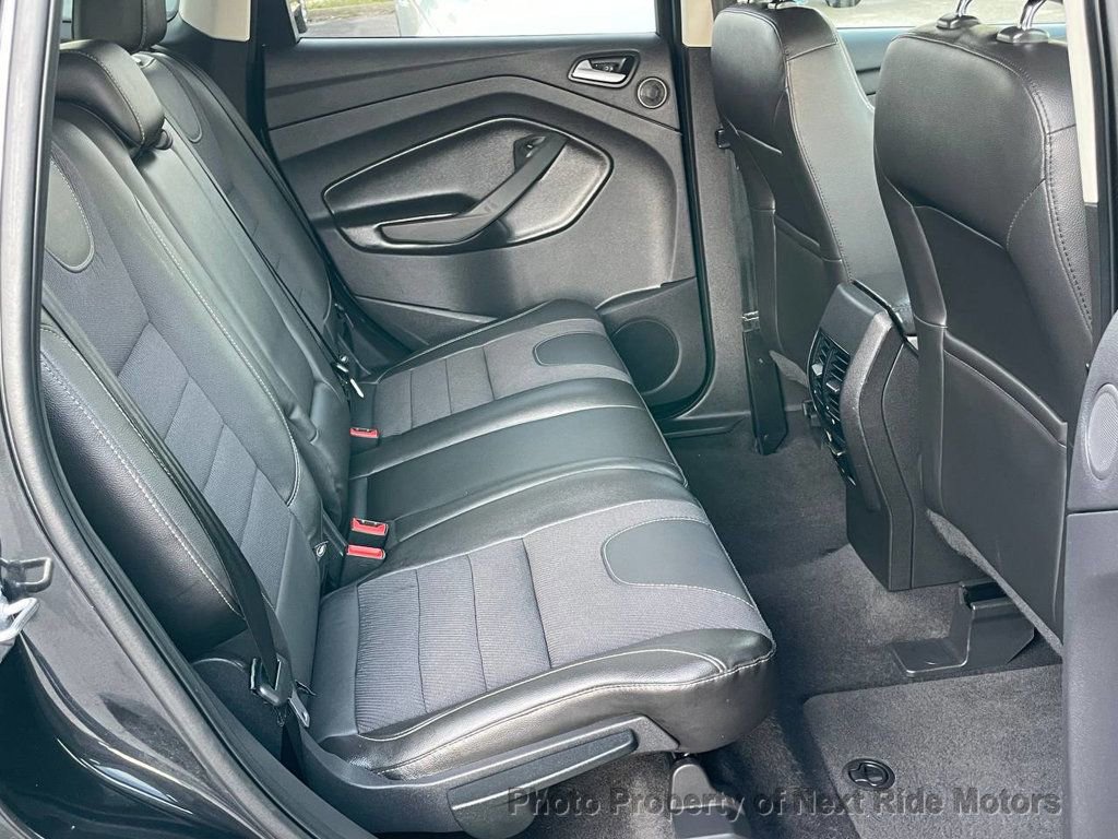 Used 2014 Ford Escape SE w/ SE Chrome Package image 12