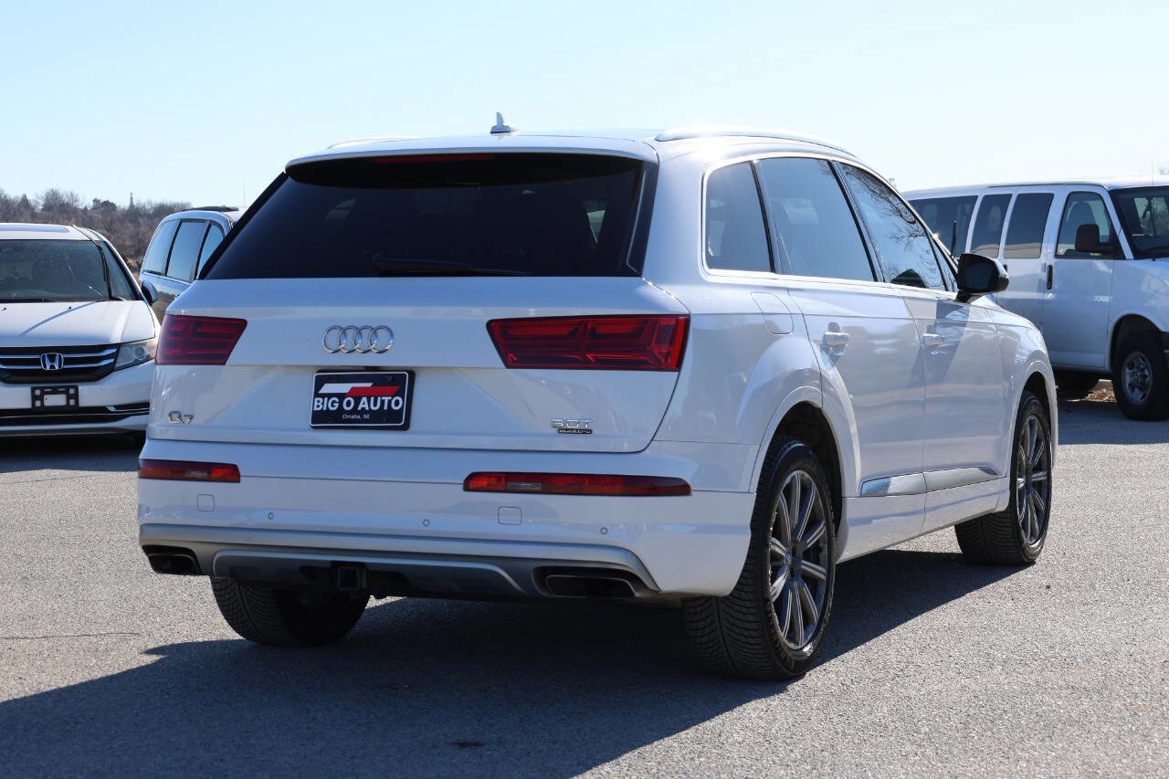 Used 2018 Audi Q7 3.0T Premium Plus w/ Premium Plus Package image 9