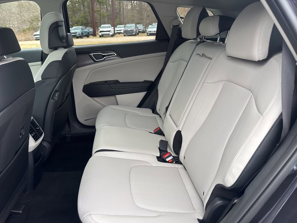 New 2026 Kia Sportage EX FWD image 12