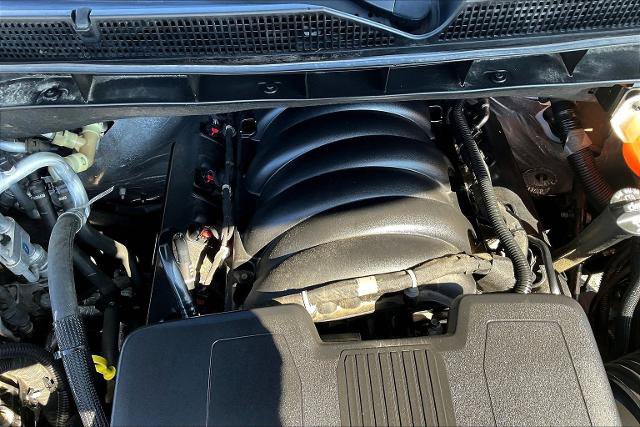 Used 2022 GMC Yukon SLE AWD/4WD image 30