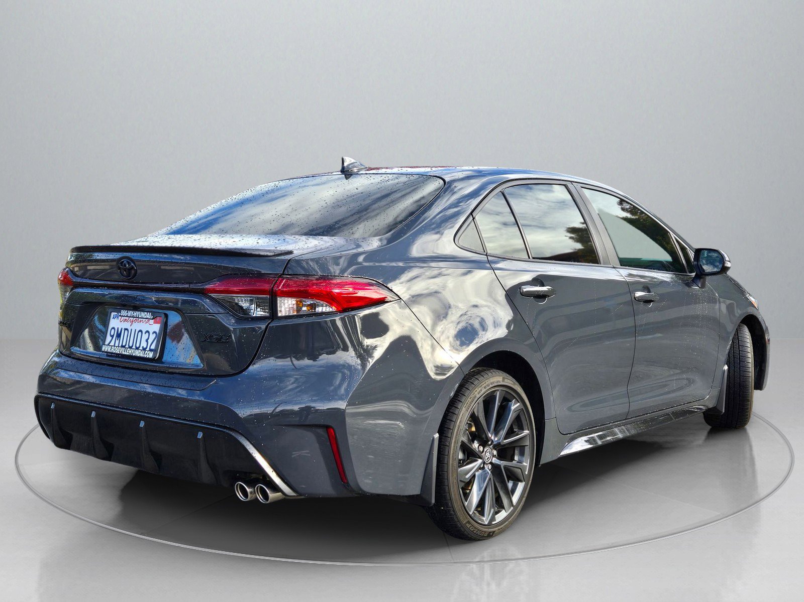 Used 2024 Toyota Corolla XSE image 9