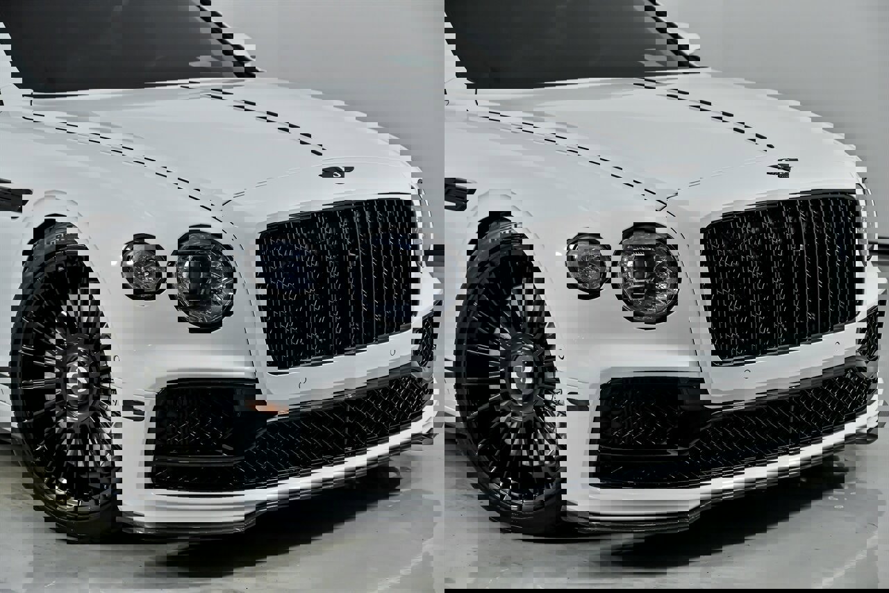 Used 2023 Bentley Flying Spur V8 image 3