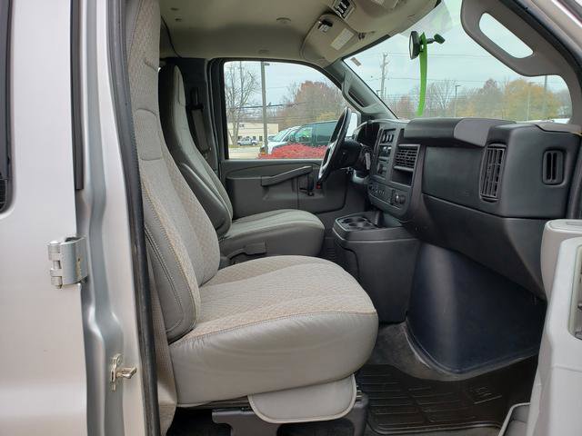 Used 2016 Chevrolet Express 3500 LT w/ LT Preferred Equipment Group image 17