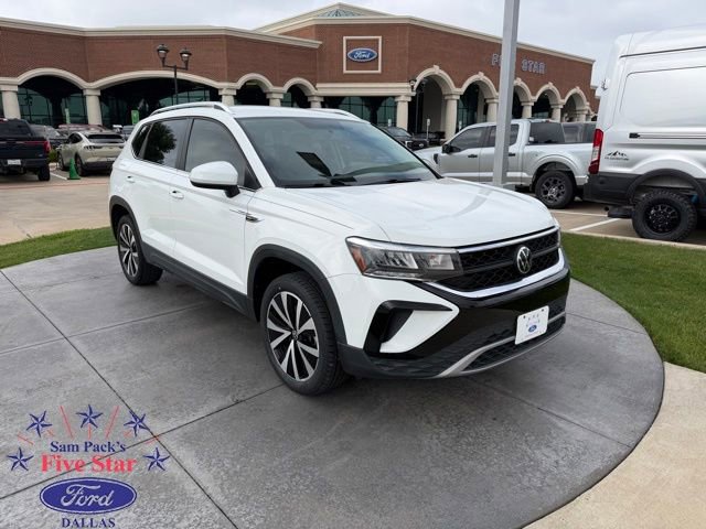 Used 2022 Volkswagen Taos SE