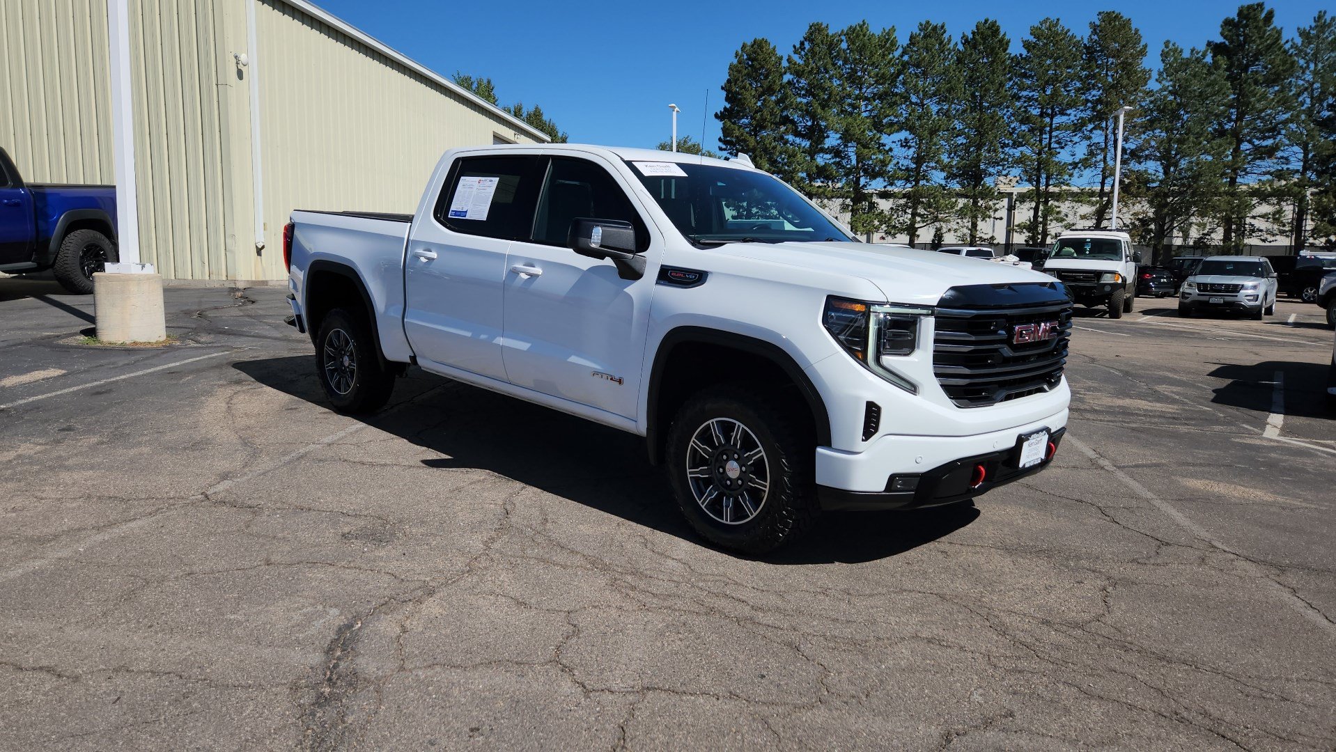 Used 2025 GMC Sierra 1500 AT4 AWD/4WD image 13