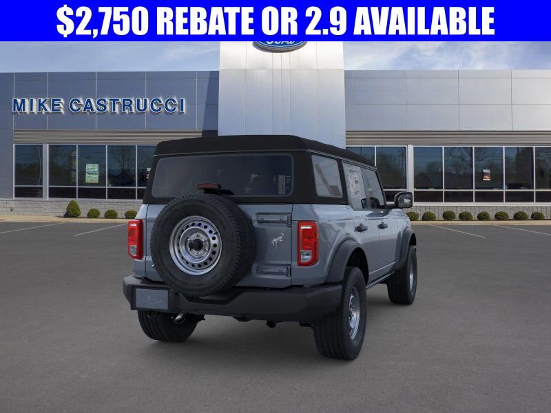 New 2025 Ford Bronco 4-Door image 8