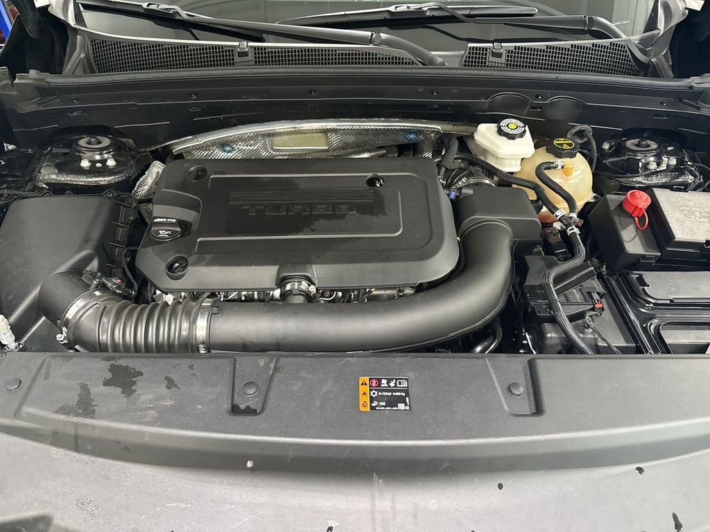 Certified 2025 Buick Envision Sport Touring image 37