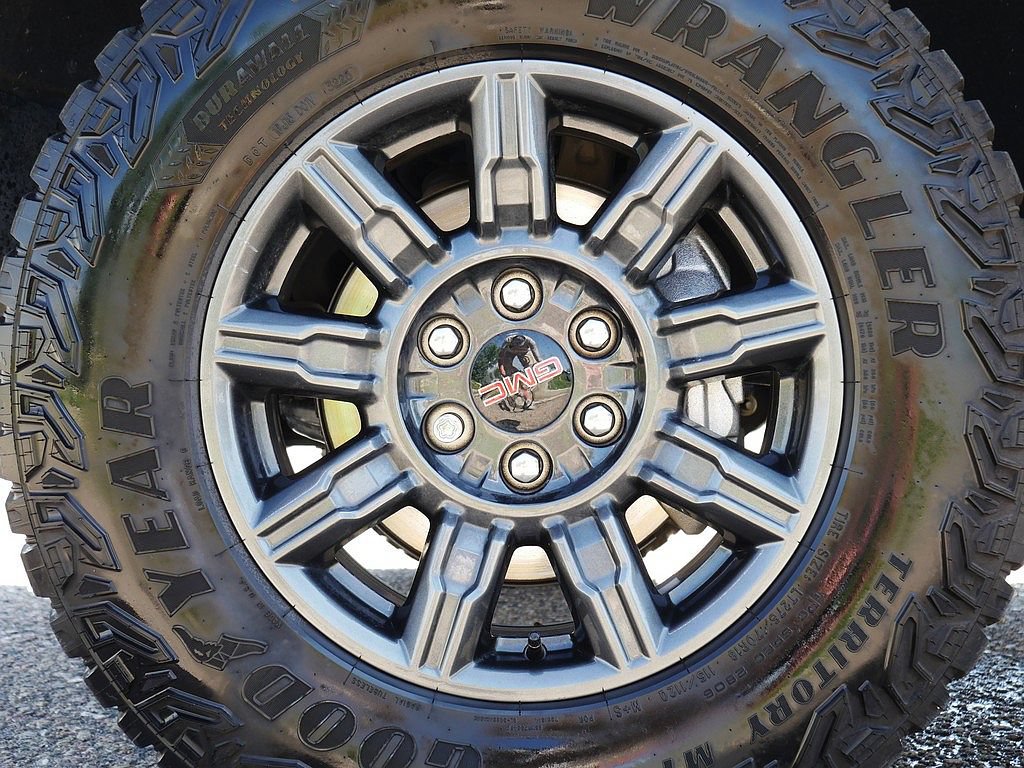 Used 2026 GMC Sierra 1500 AT4X AWD/4WD image 89