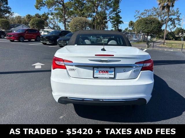 Used 2013 Chrysler 200 Touring image 6