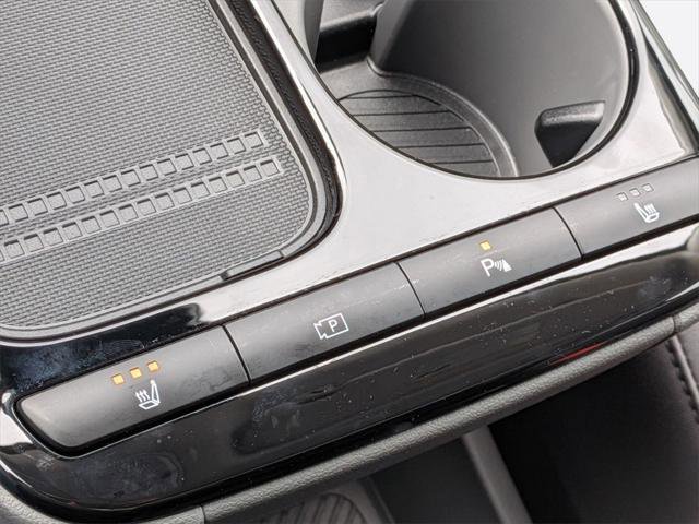 New 2025 Hyundai Ioniq 5 SE image 24