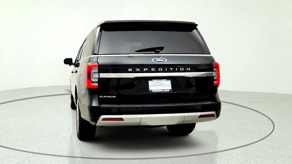 Used 2024 Ford Expedition Platinum AWD/4WD image 6