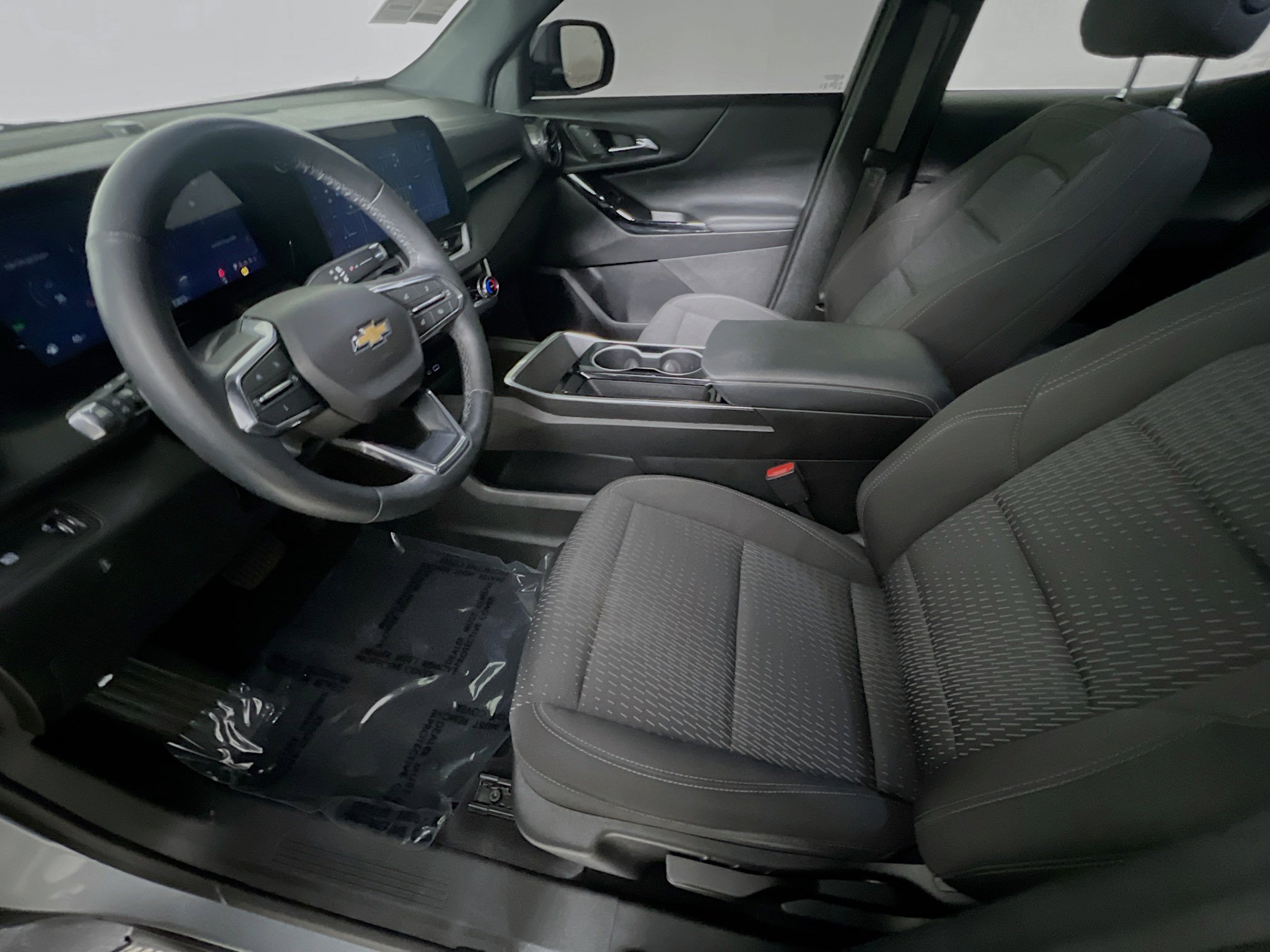 Used 2025 Chevrolet Equinox LT w/ Safety and Technology Package image 15
