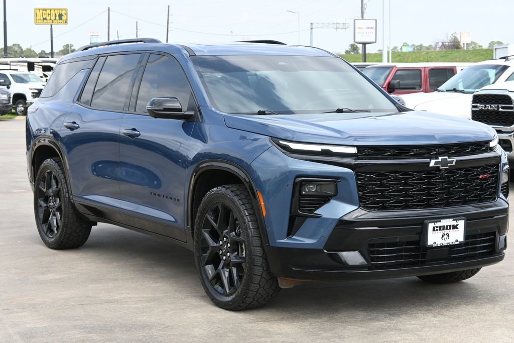 Used 2024 Chevrolet Traverse RS w/ LPO, Floor Liner Package image 2