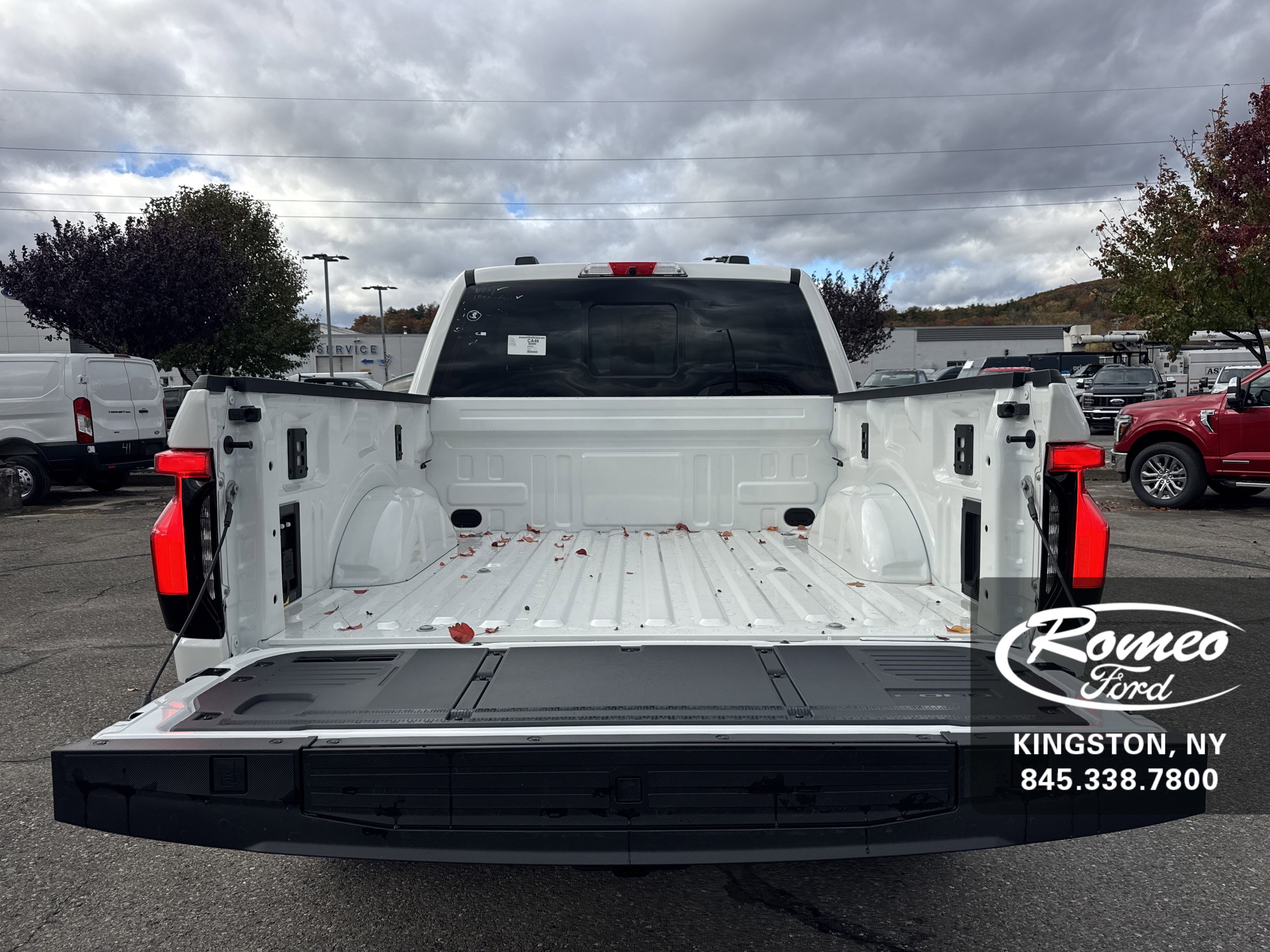 New 2025 Ford F150 Lightning Platinum image 34