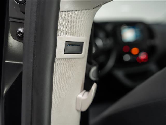 Used 2023 Mercedes-Benz Metris Passenger image 30