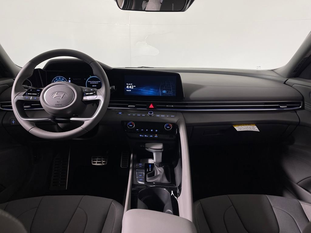 New 2026 Hyundai Elantra Sport image 14