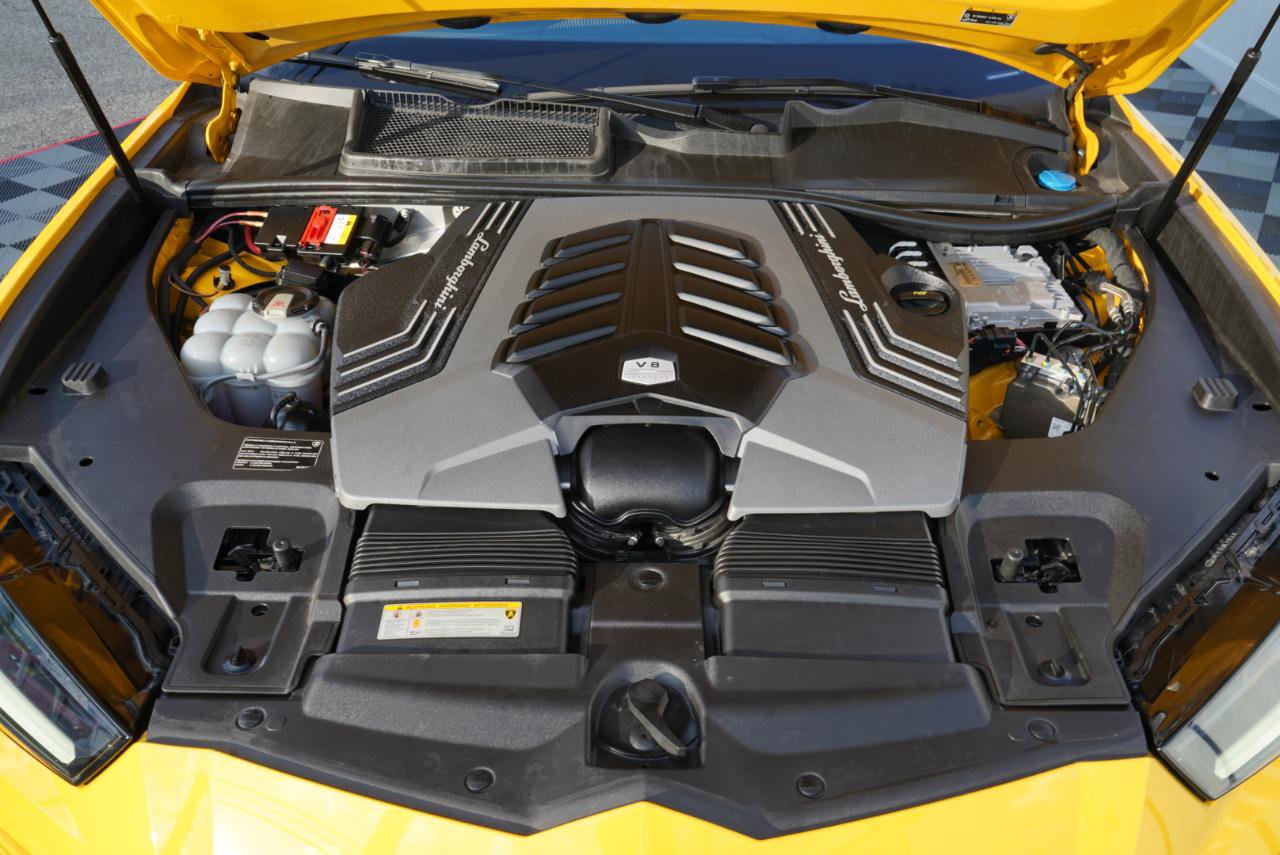 Used 2020 Lamborghini Urus AWD/4WD image 80