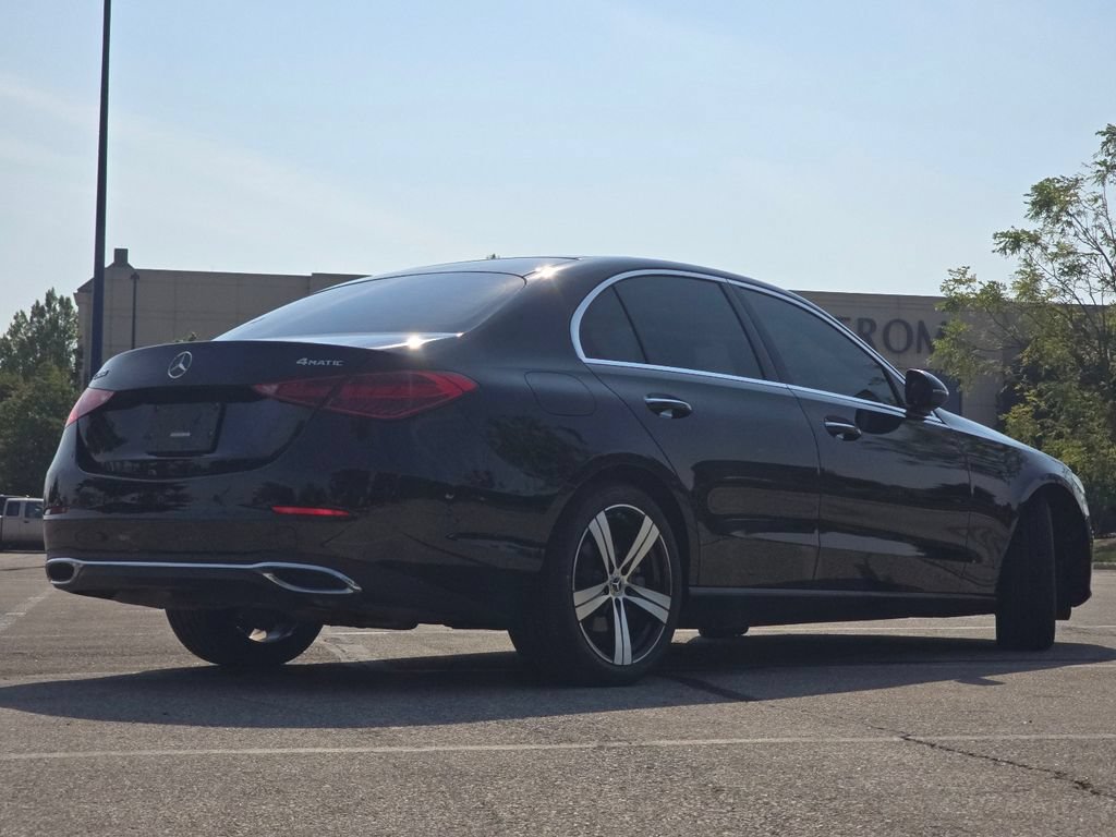 Used 2025 Mercedes-Benz C 300 4MATIC Sedan image 17
