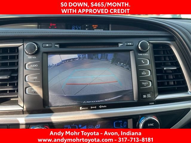 Used 2019 Toyota Highlander SE AWD/4WD image 23