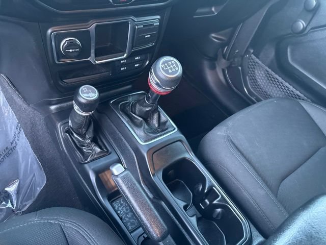 Used 2021 Jeep Wrangler Unlimited Sport AWD/4WD image 27